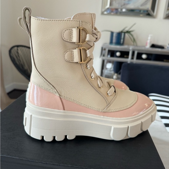 NWT Sorel Caribou X Chelsea Lace Up Platform Boots Pink Cream MSRP $210 - Picture 3 of 14